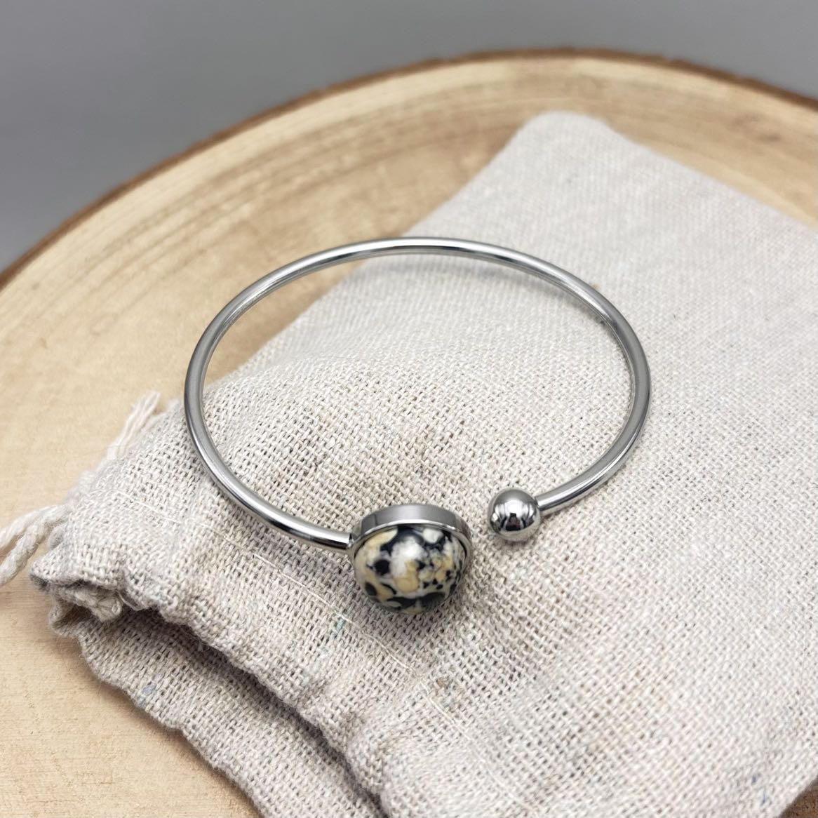 Bracelet-Jonc-Dessus-Acier-Intense