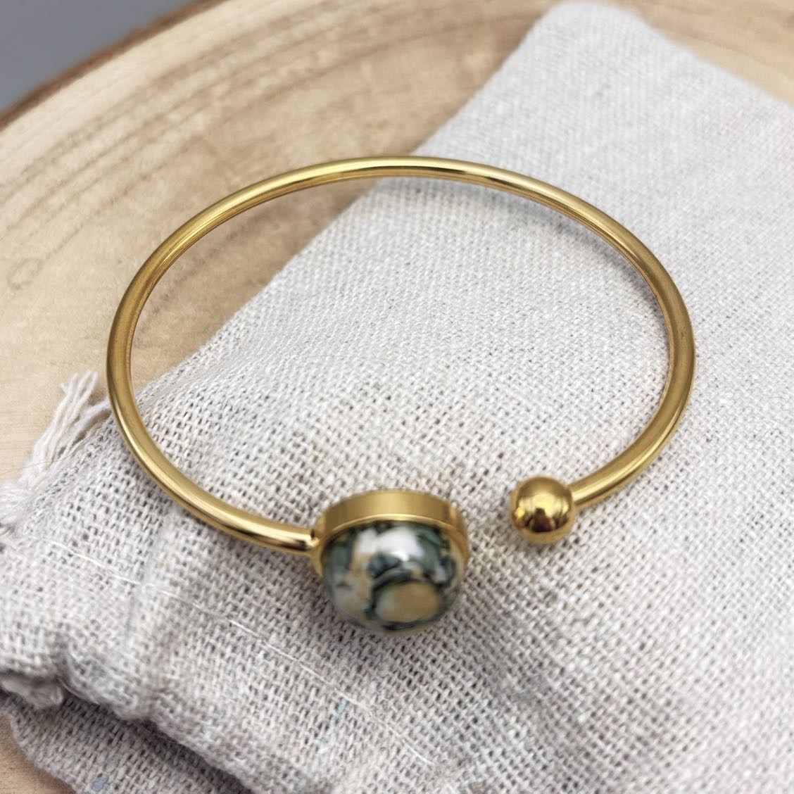 Bracelet-Jonc-Dessus-Doré-Verde