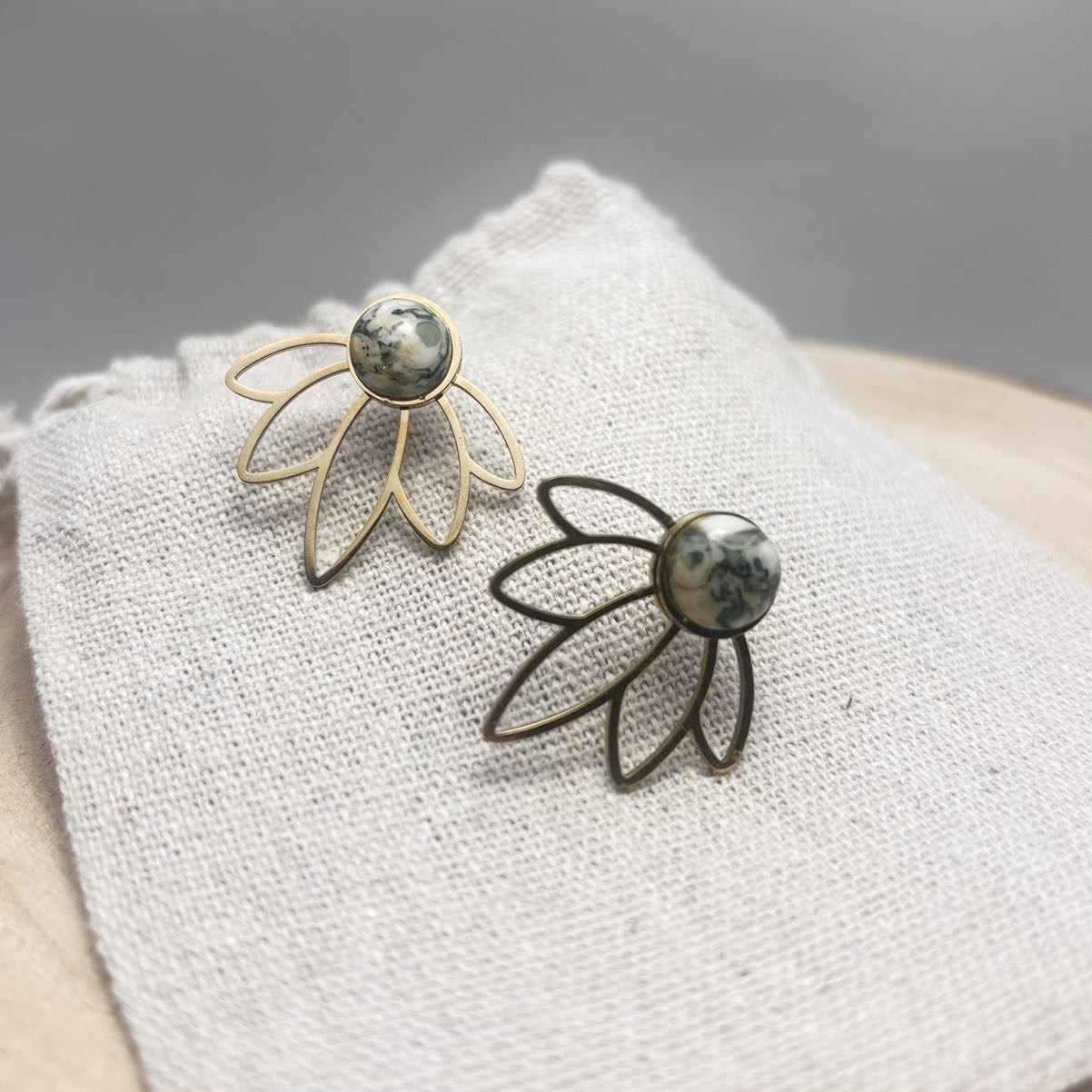 Clous d’oreilles-Fleur-Face-Verde New