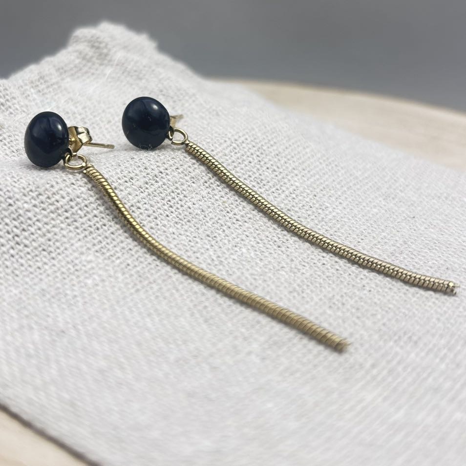 Clous pendants-Face-Noir-Doré