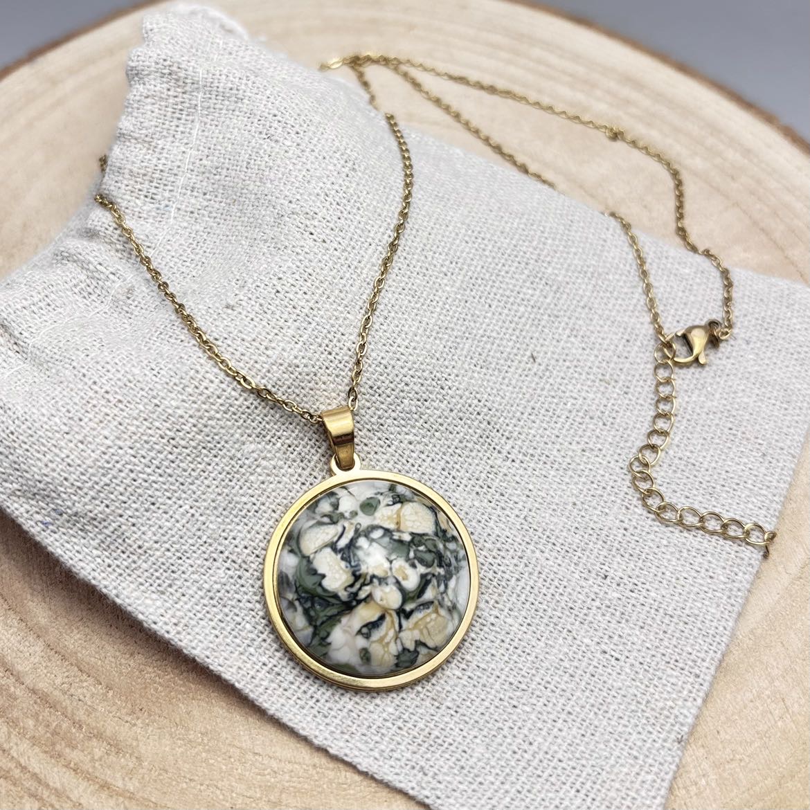 Collier-Cabochon Dessus-Verde New