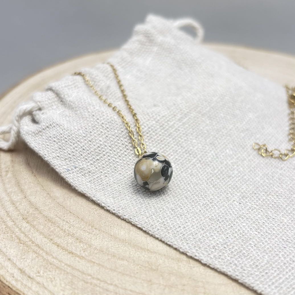 Collier-Perle-Face-Intense-Doré