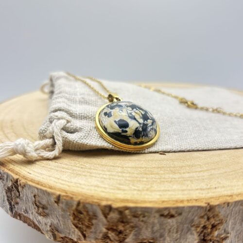 Collier cabochon "Intense Doré"