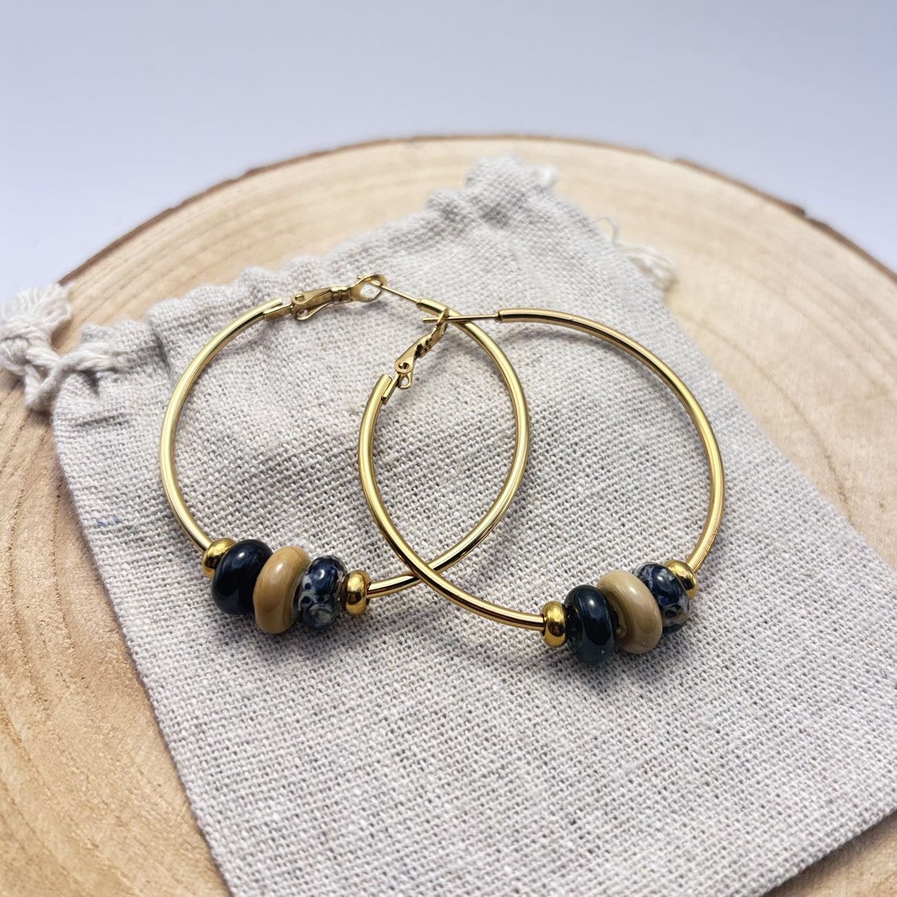 Boucles d’oreilles créoles « Intense Doré » – Épuisé