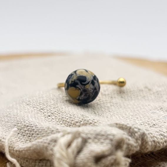 Bague décalée ajustable "Intense"