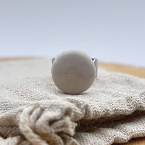 Bague plate ajustable "Ivoire"