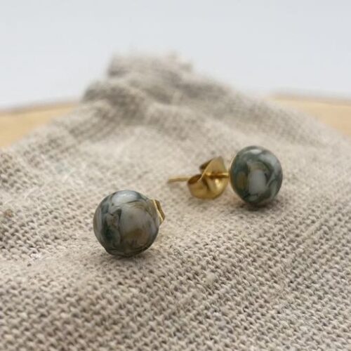 Clous d'oreilles "Kaki"