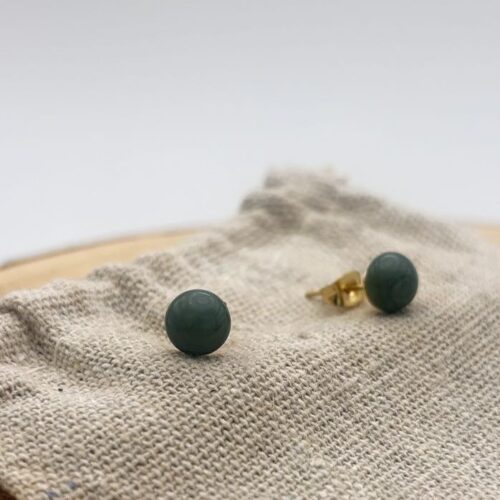 Clous d'oreilles "Kaki Uni"