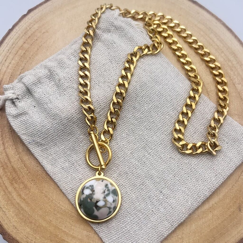 Collier cabochon "Kaki"