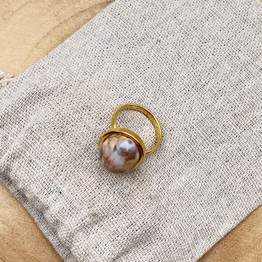Bague cabochon ovale ajustable "Nude"