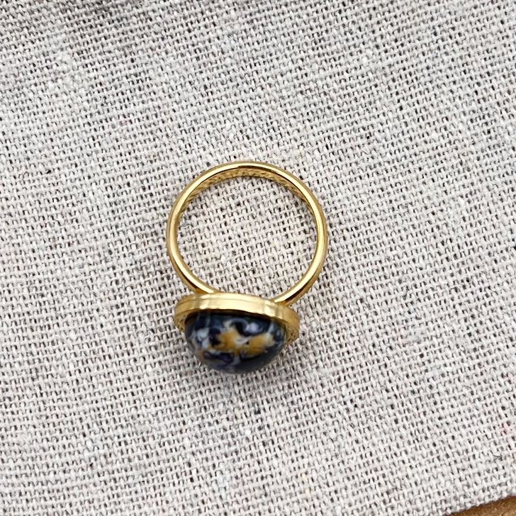 Bague petit cabochon ajustable "Intense"
