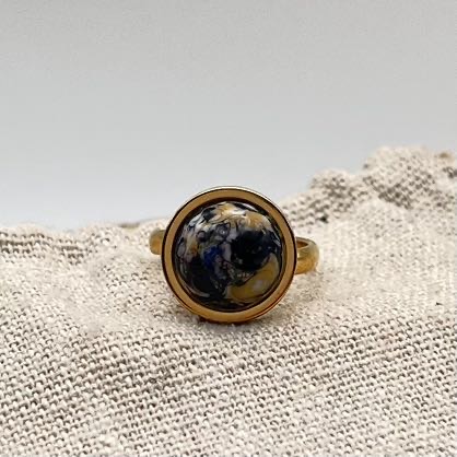 Bague petit cabochon ajustable "Intense"