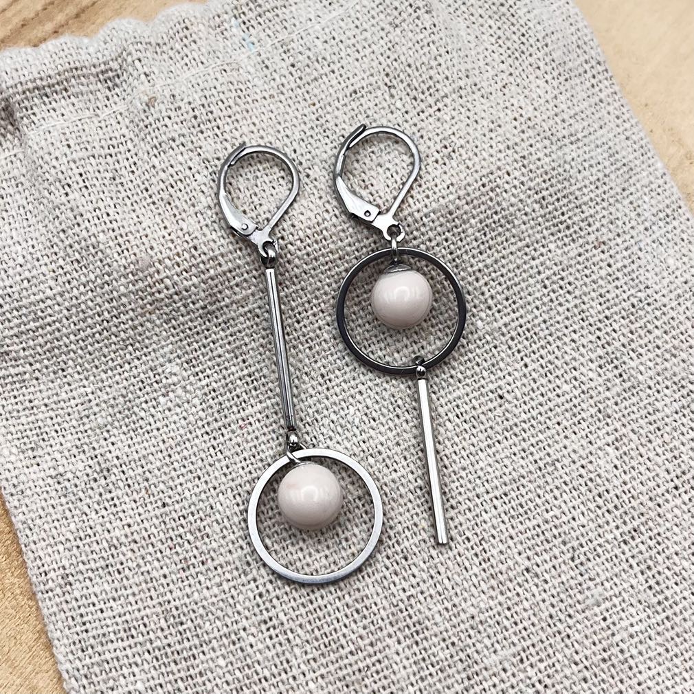Boucles d'oreilles destructurées "Crème rosé"