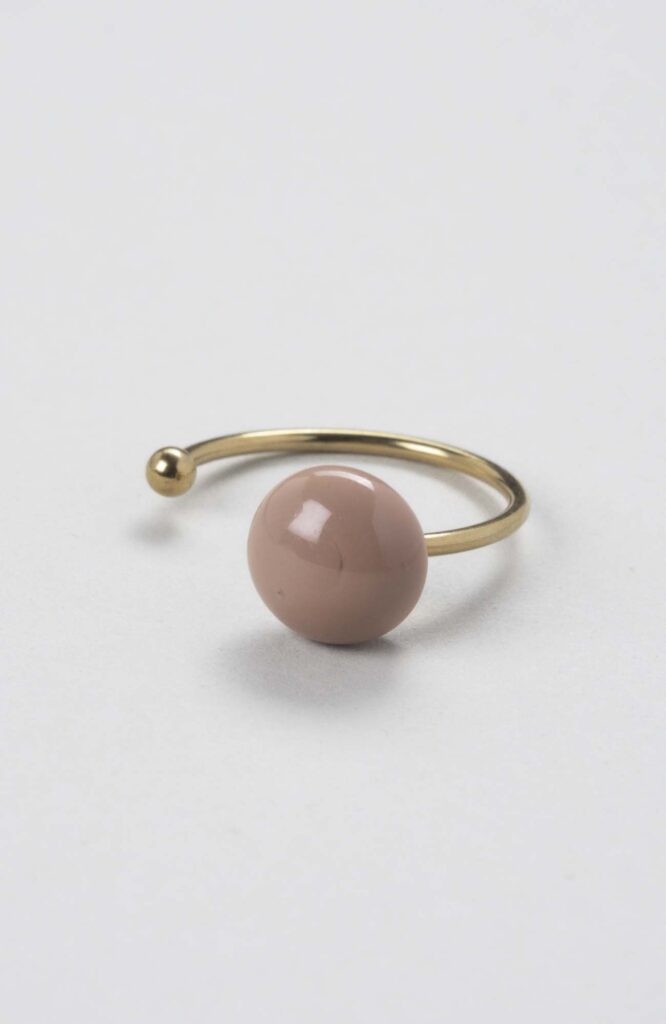 Bague décalée ajustable Nude Uni