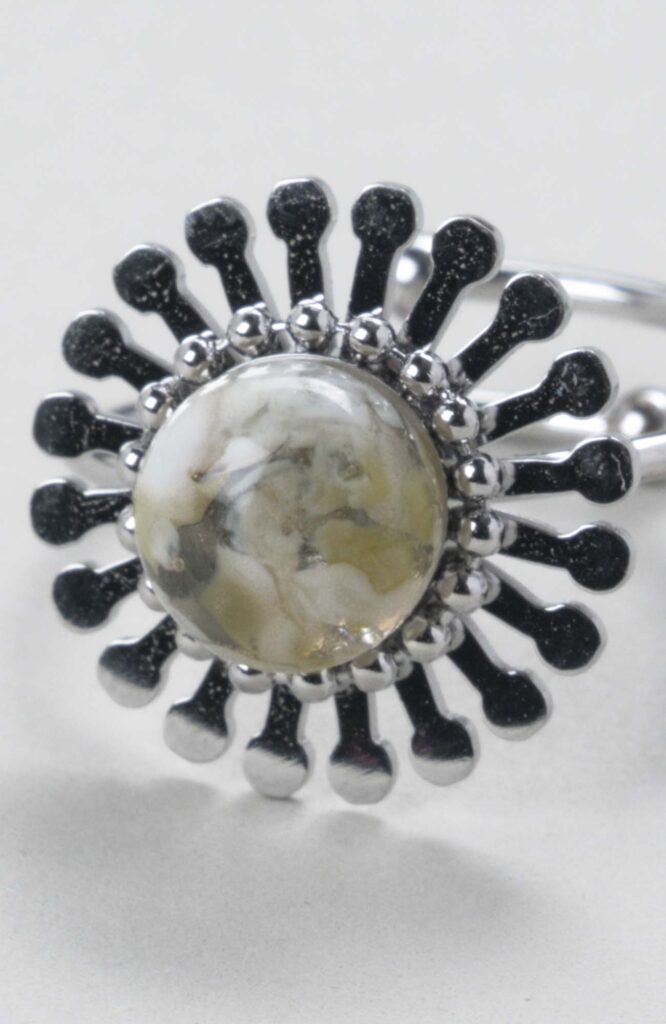 Bague fleur ajustable Anis