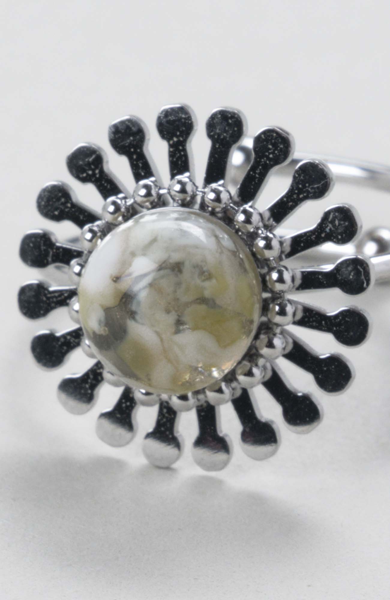 Bague fleur ajustable Anis