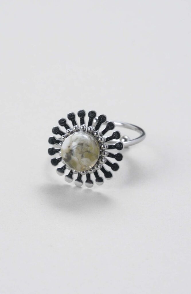 Bague fleur ajustable Anis