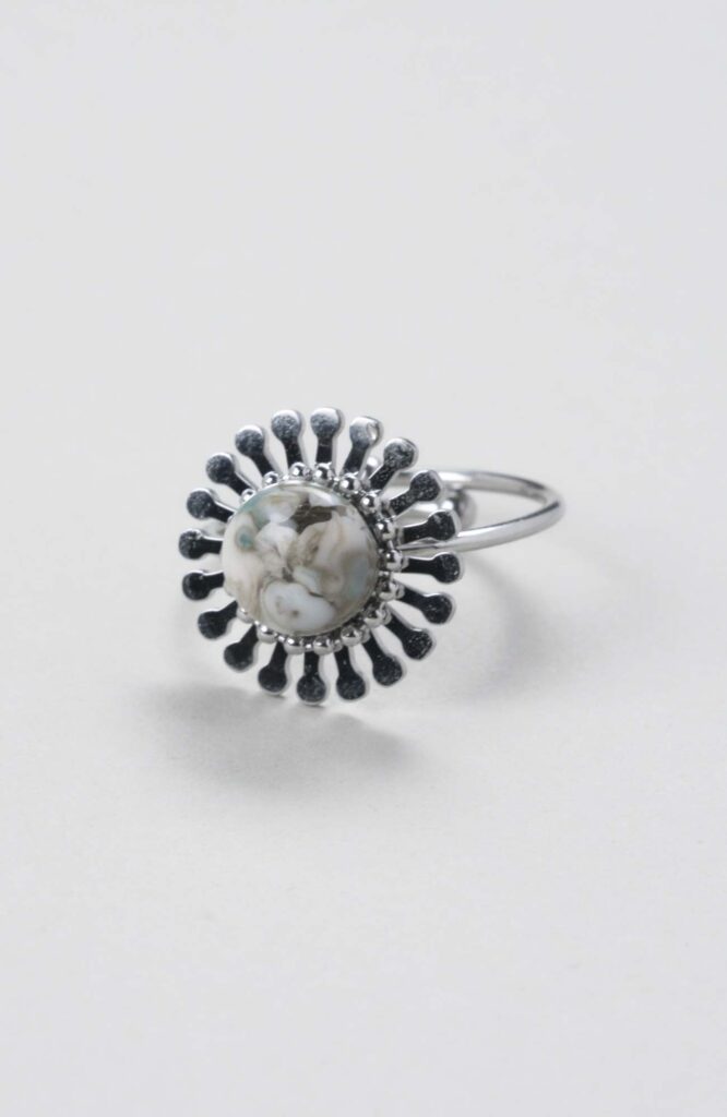 Bague fleur ajustable Cielo