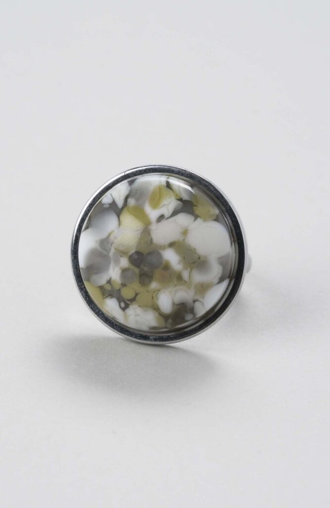 Bague cabochon rond ajustable Anis