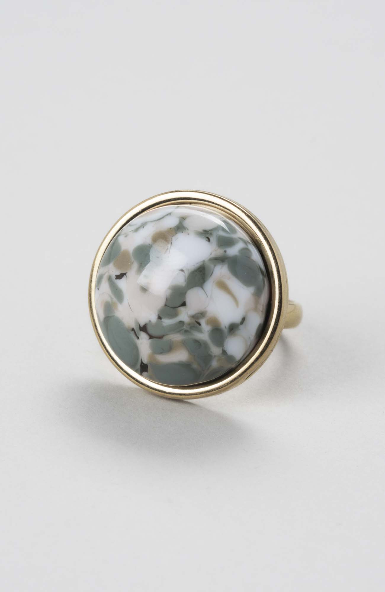 Bague cabochon rond ajustable Kaki