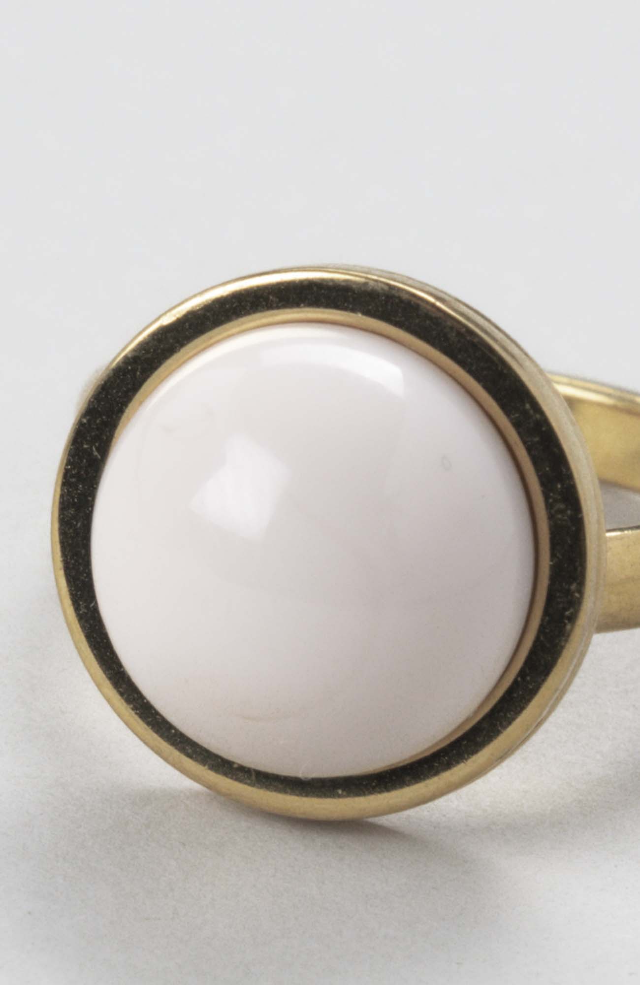 Bague petit cabochon ajustable Crème rosé