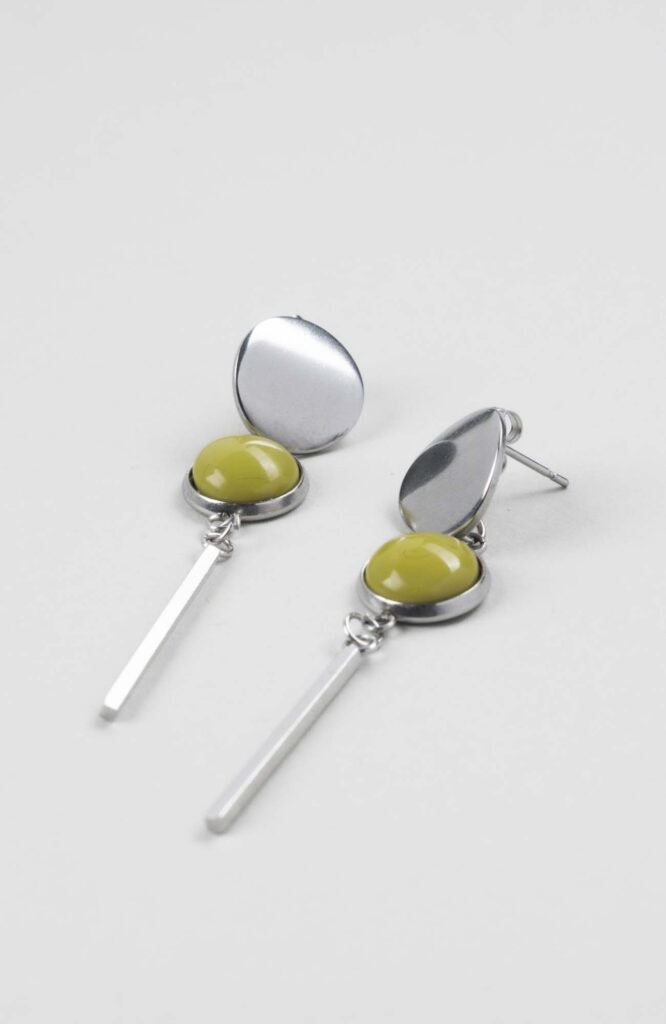 Clous d'oreilles pendants cabochon Anis Uni
