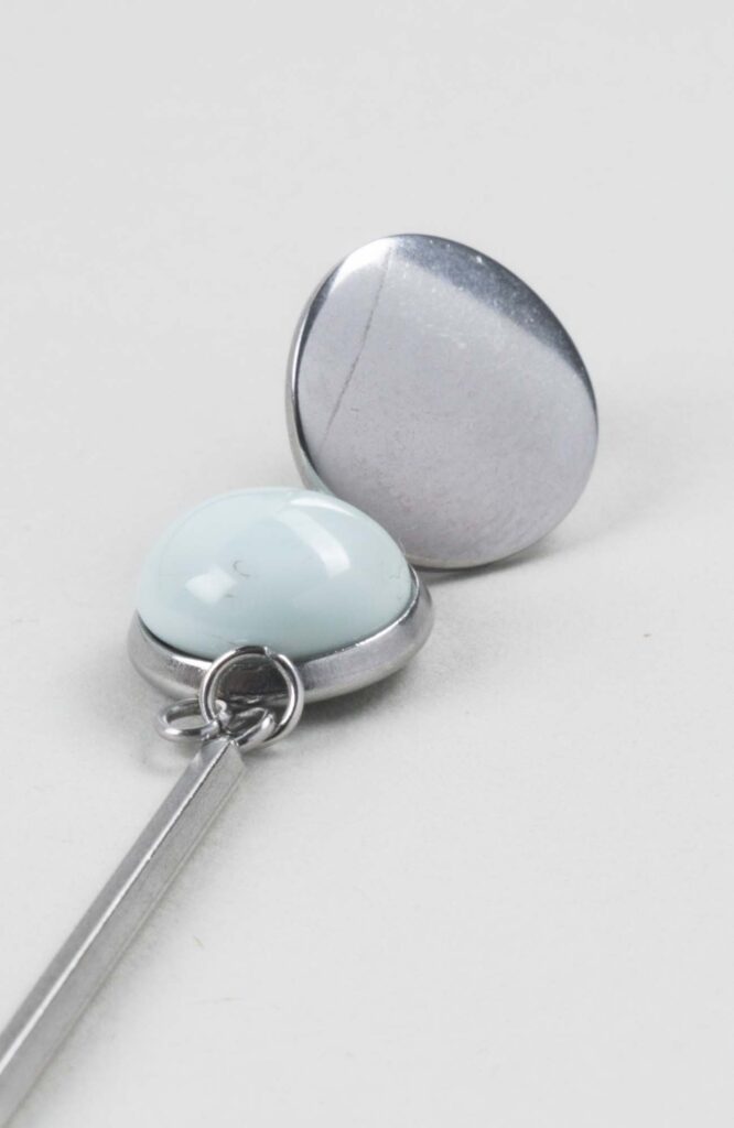 Clous d'oreilles pendants cabochon Cielo Uni