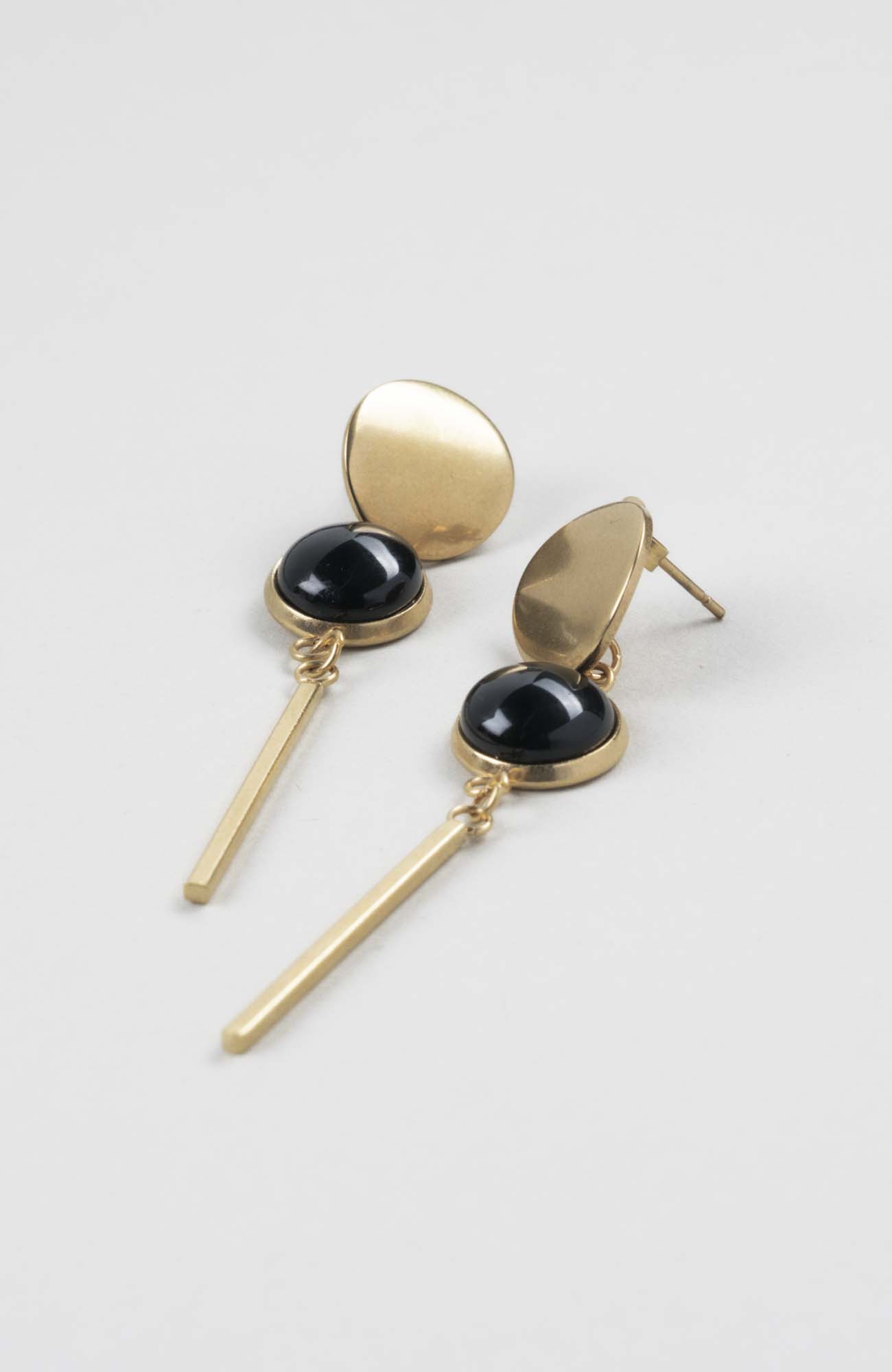 Clous d&rsquo;oreilles pendants cabochon Intense Uni