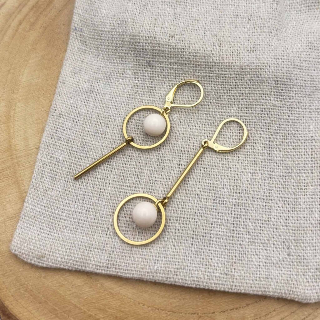 Boucles d'oreilles destructurées "Crème rosé"