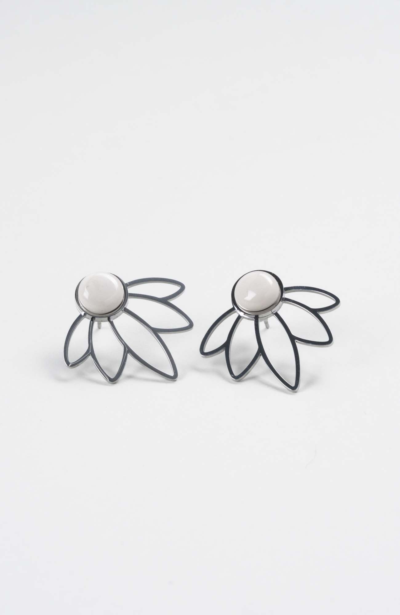 Clous d&rsquo;oreilles Fleur Ivoire