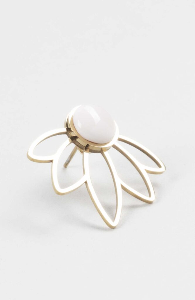 Clous d'oreilles Fleur Crème rosé