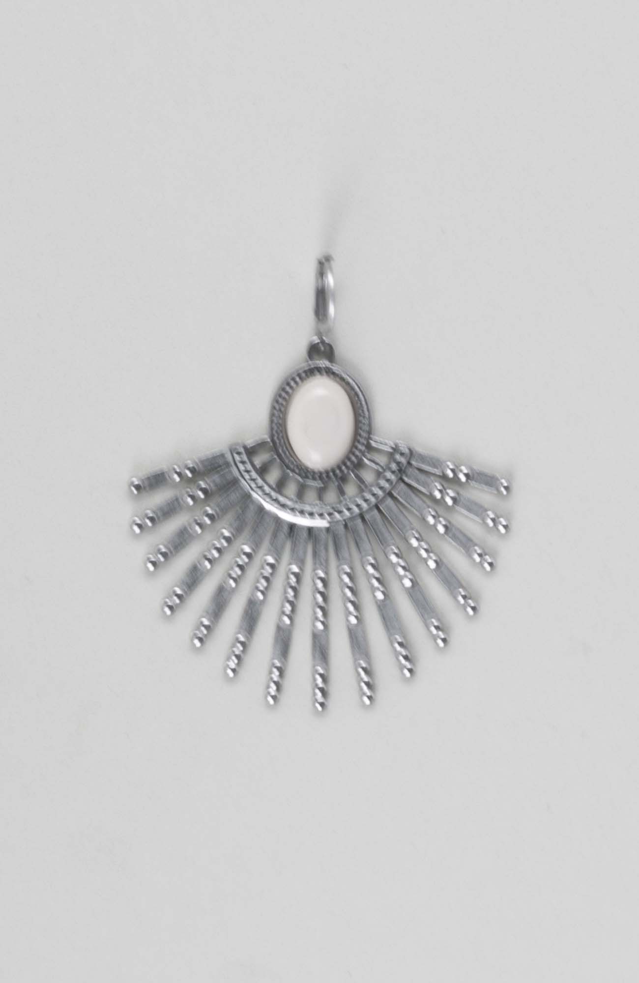 Boucles d&rsquo;oreilles orientales Ivoire