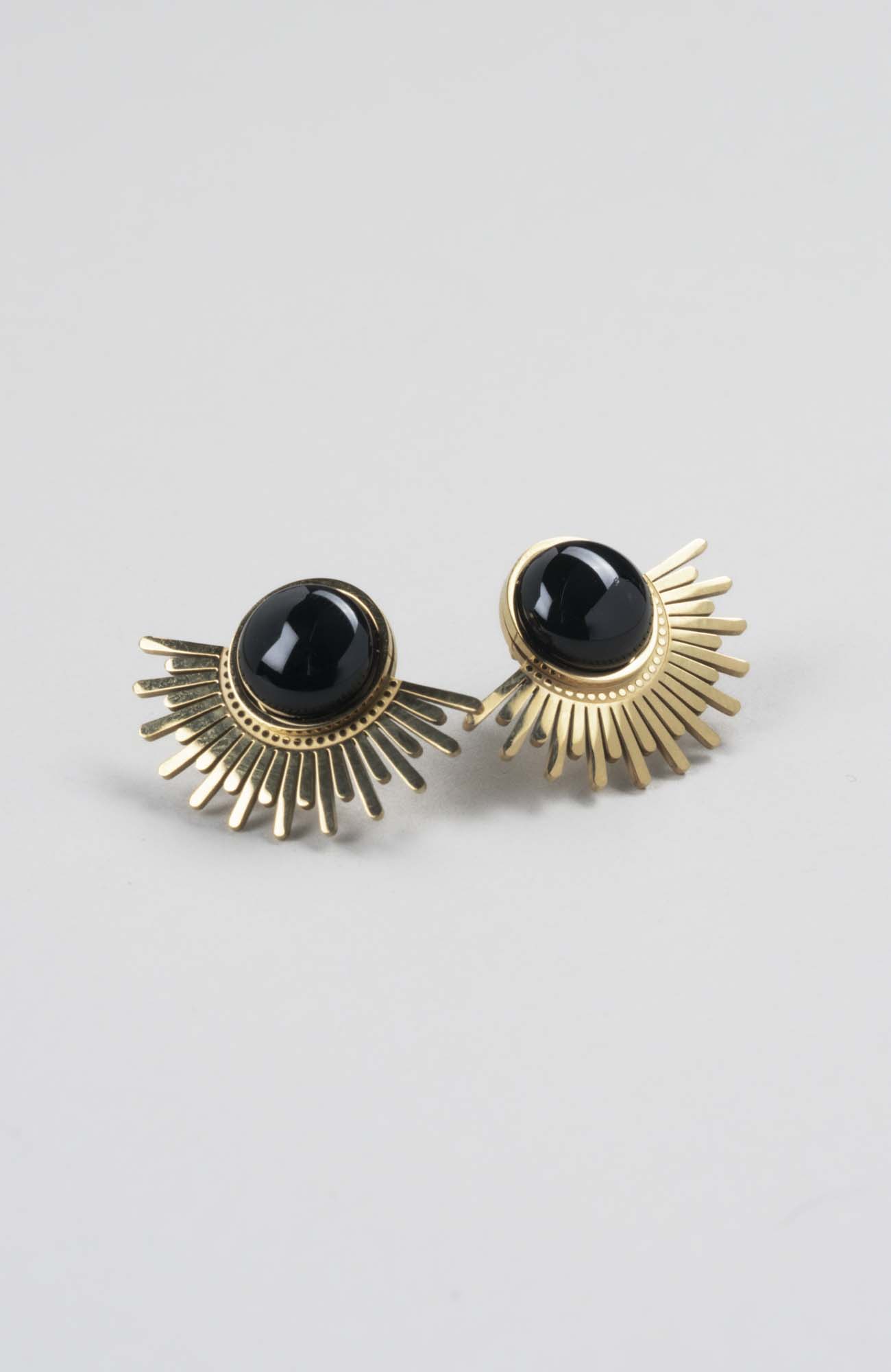 Clous d’oreilles Soleil Intense Uni