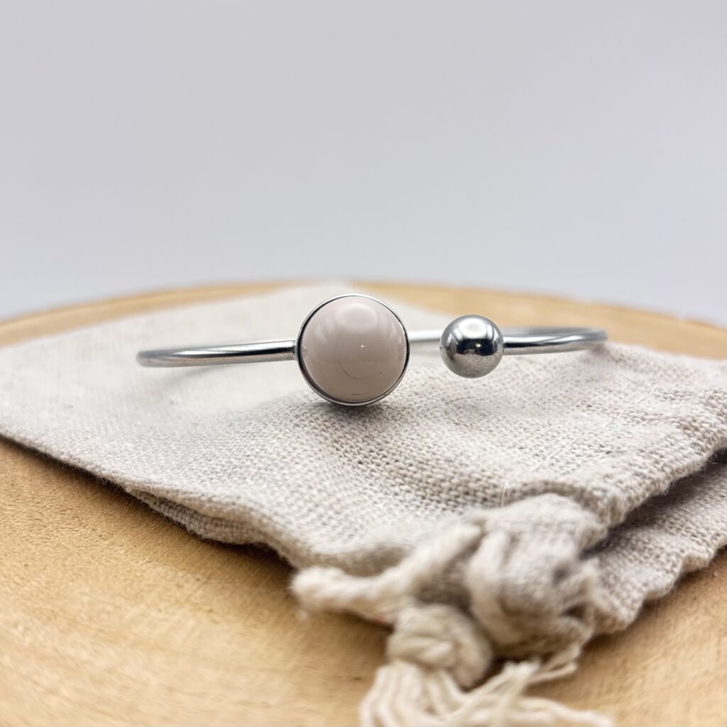 Bracelet jonc cabochon ajustable taille L "Ivoire"