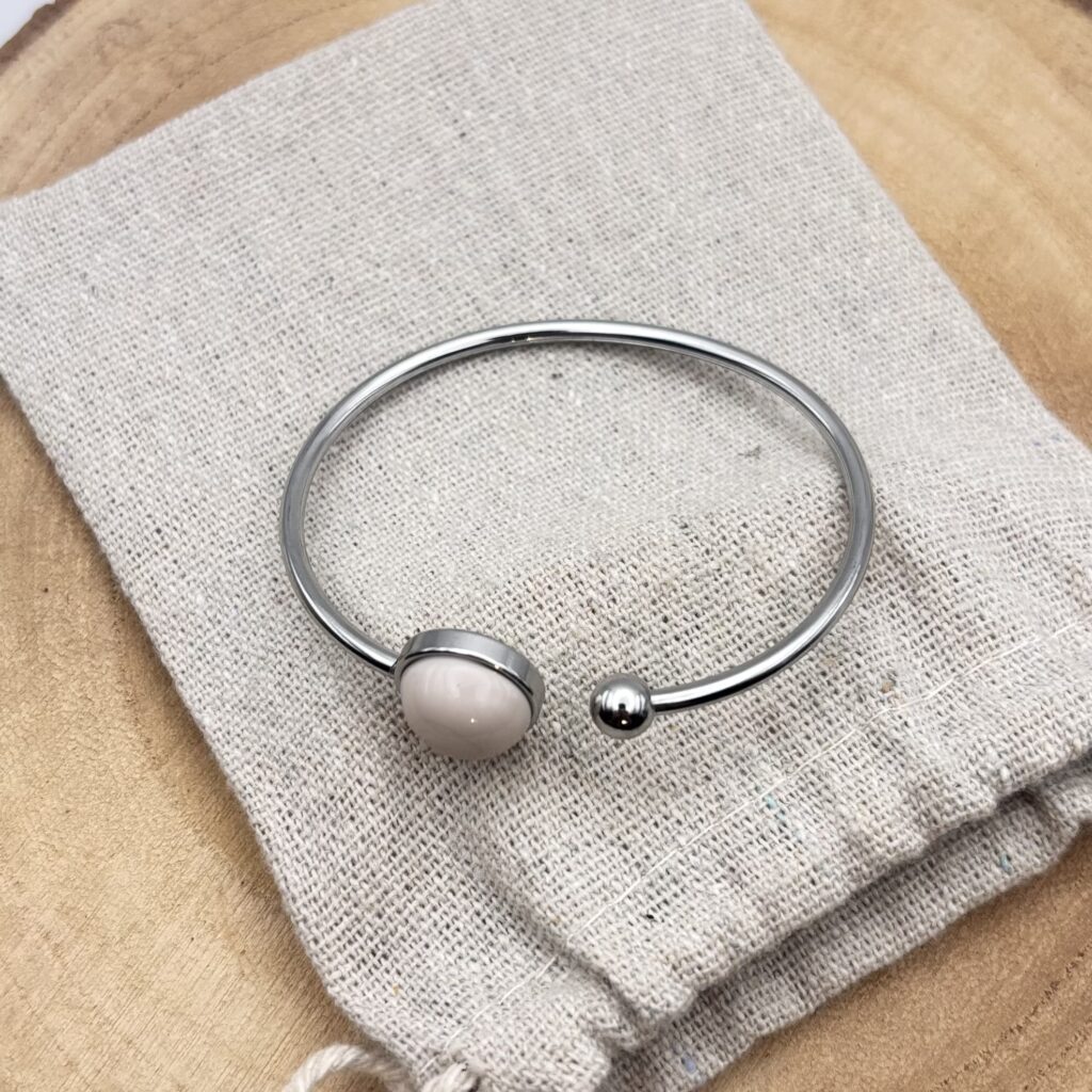 Bracelet jonc cabochon ajustable taille S/M "Ivoire"