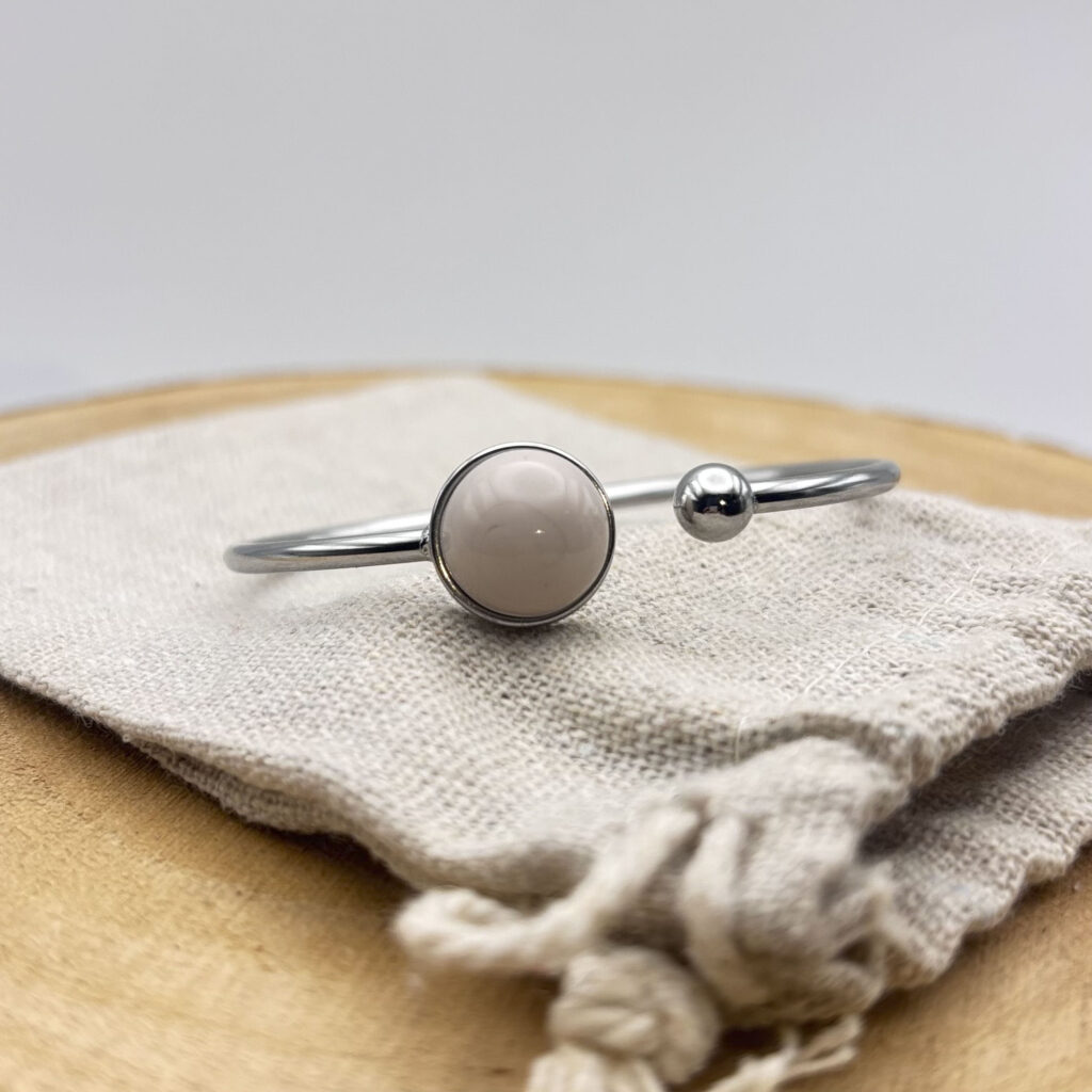 Bracelet jonc cabochon ajustable taille S/M "Ivoire"