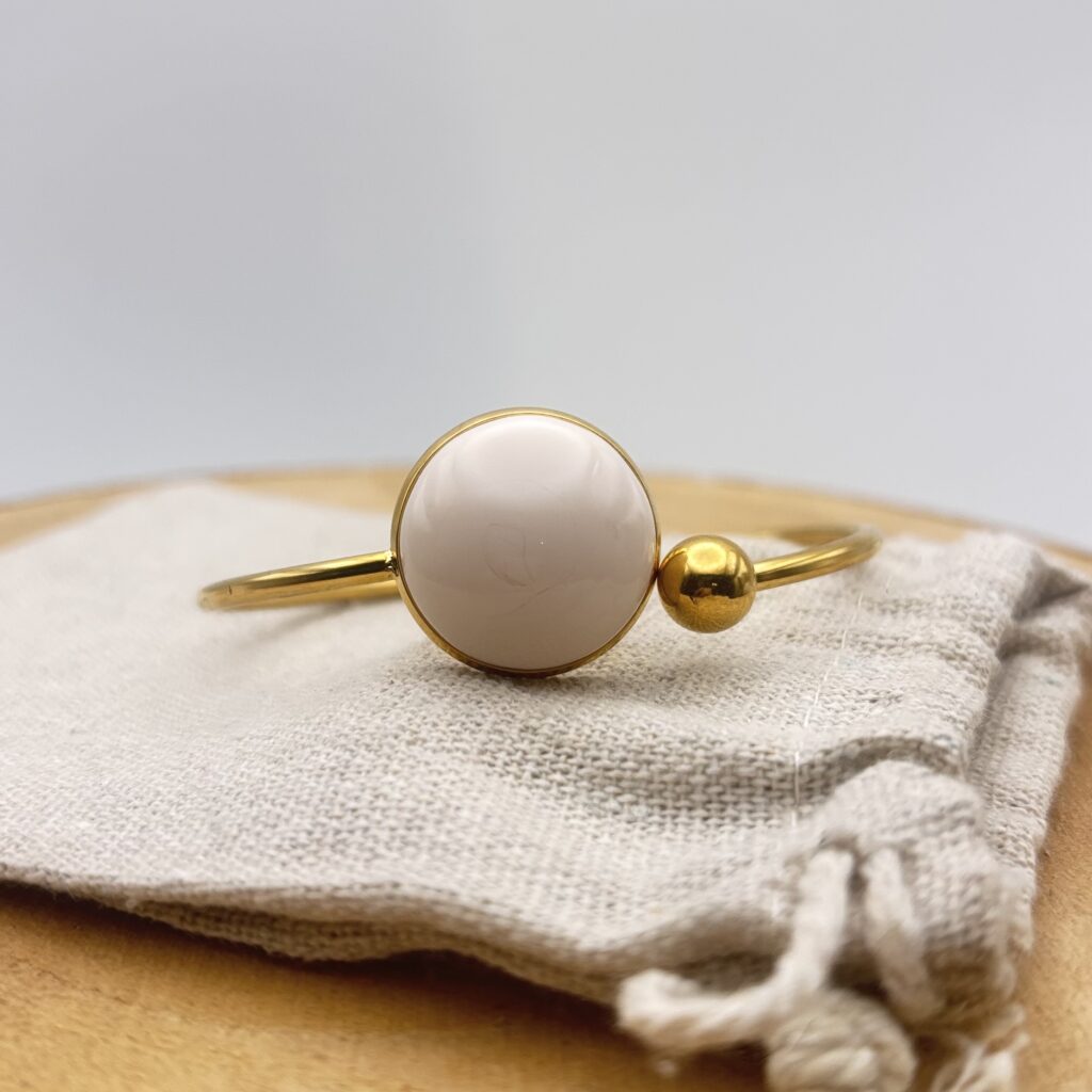 Bracelet jonc plat ajustable "Crème rosé"