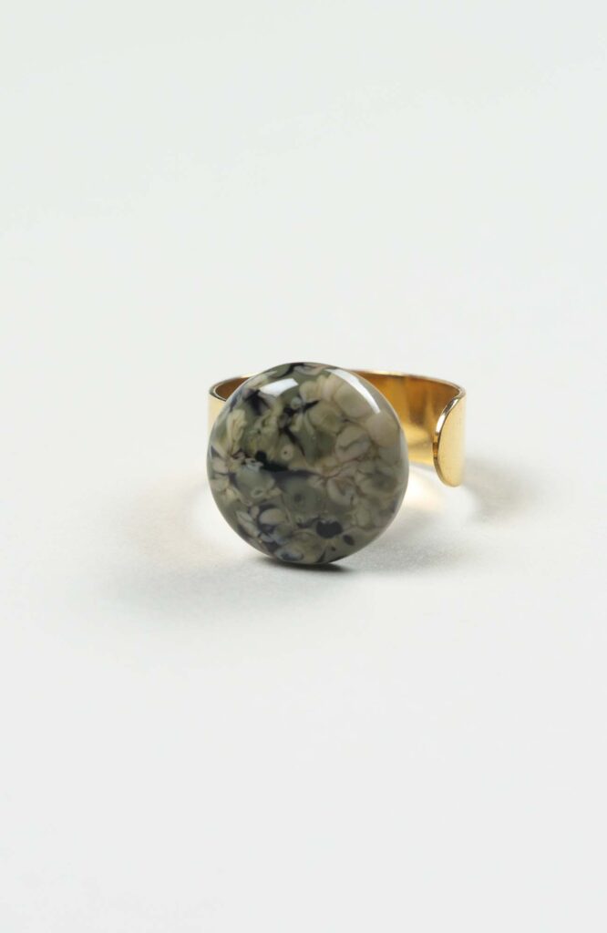 Bague plate British Doré