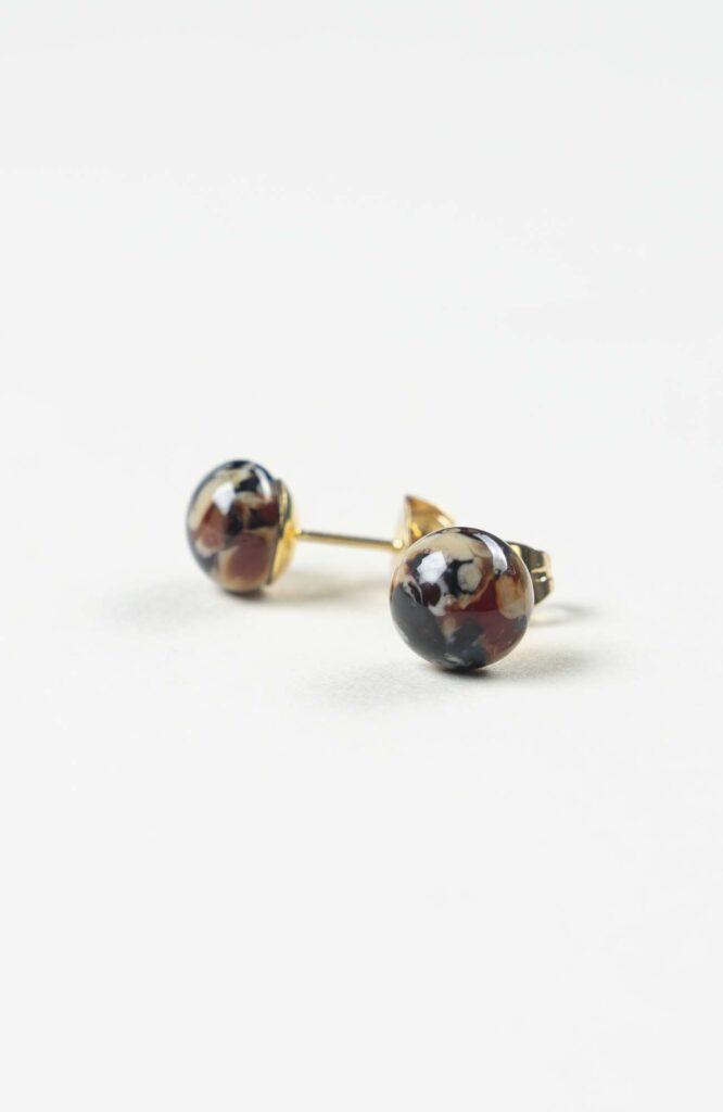 Clous d'oreilles Velours Doré