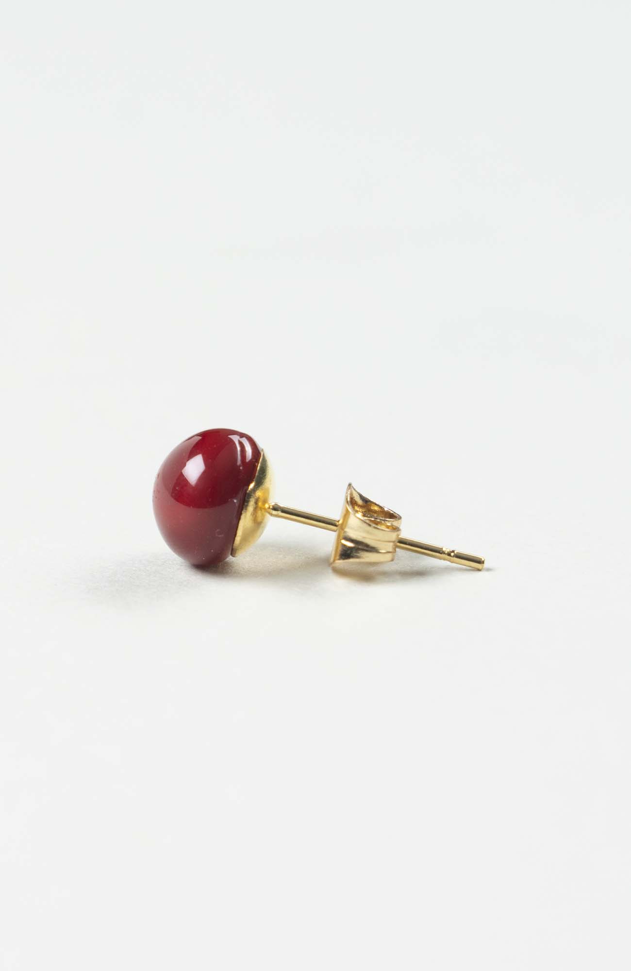Clous d’oreilles Velours Uni Doré