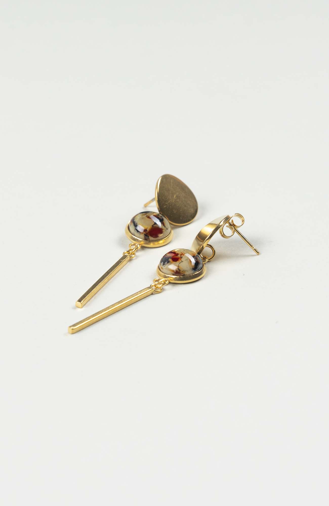 Clous d’oreilles pendants Velours Doré