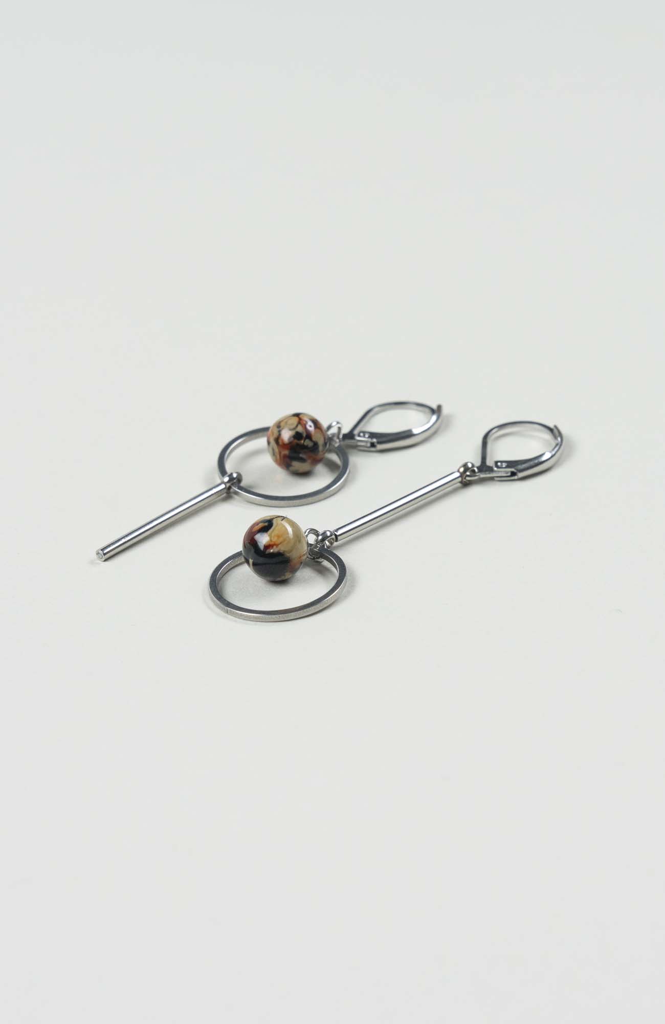 Boucles d’oreilles destructurées Velours Argenté