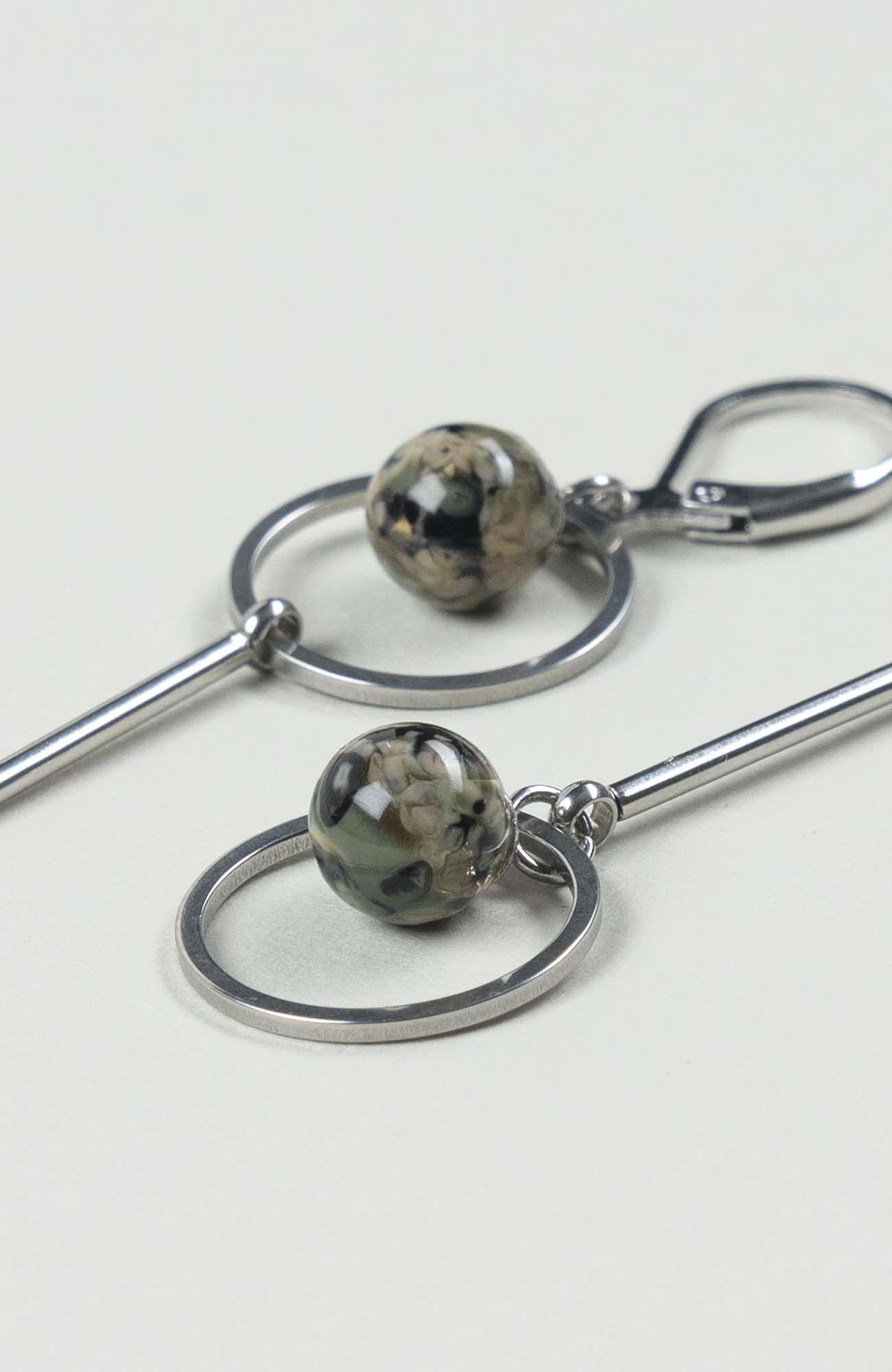 Boucles d’oreilles destructurées British Argenté