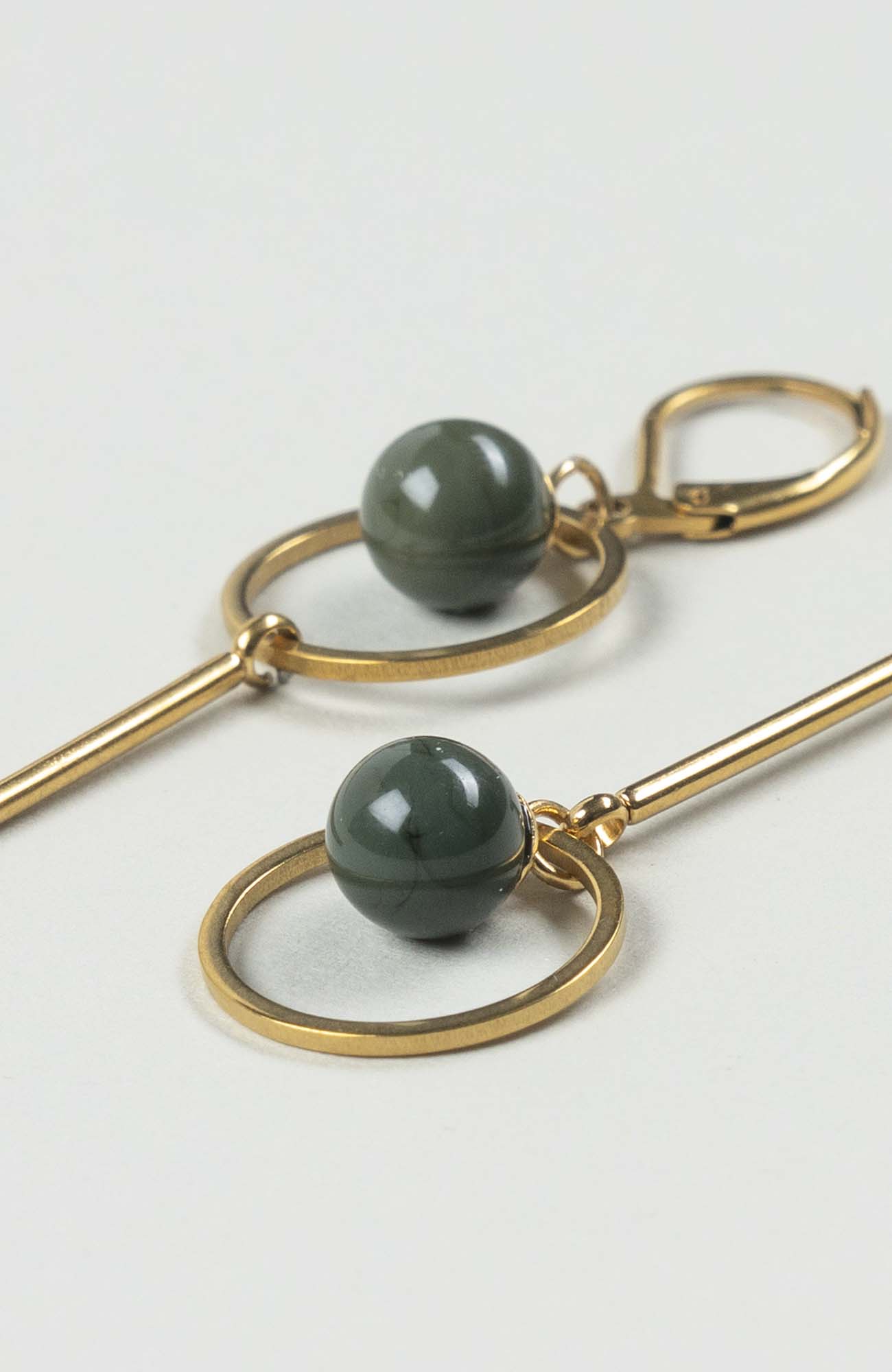 Boucles d’oreilles destructurées British Uni Doré