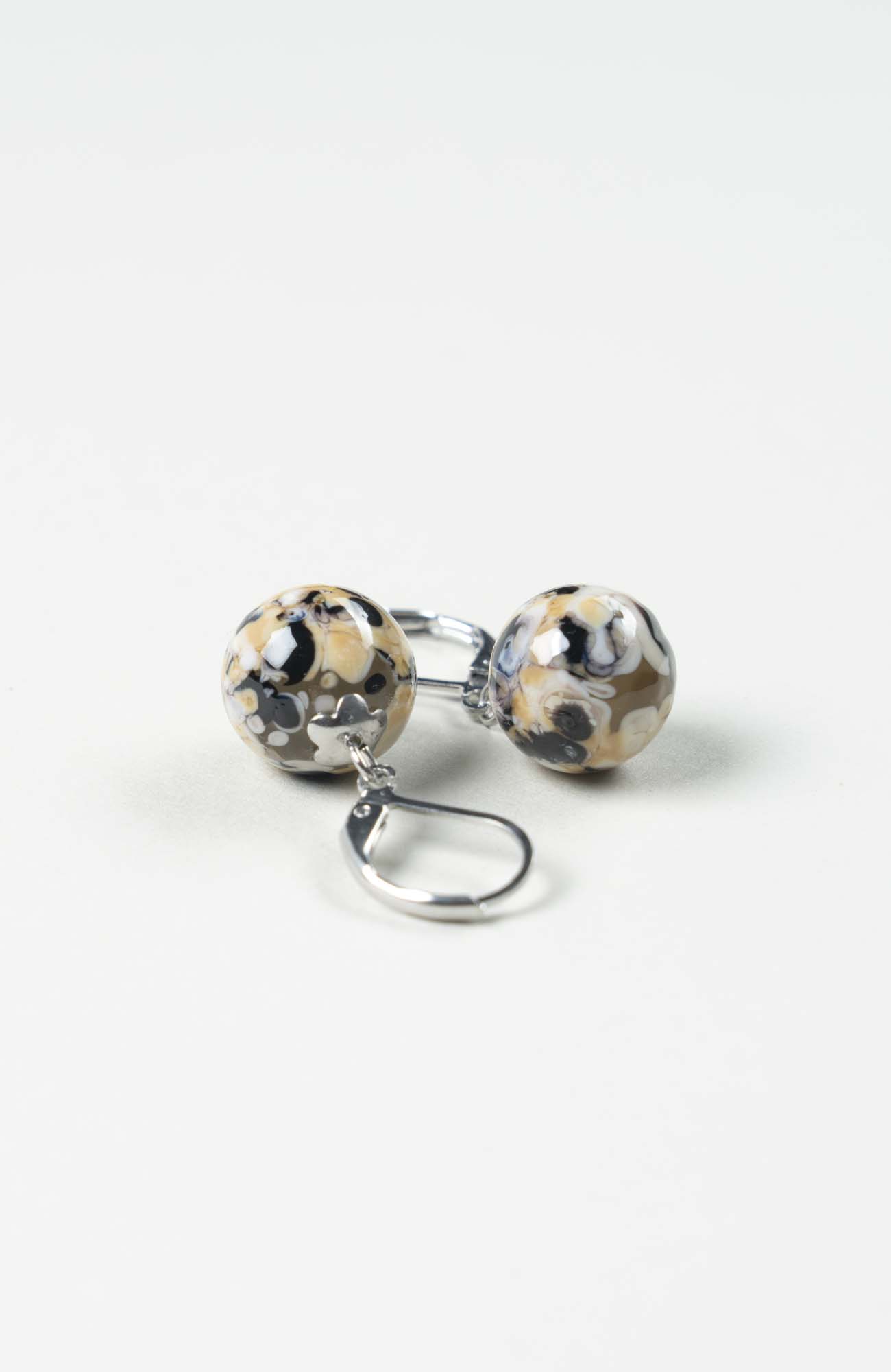Boucles d’oreilles perles Intense Argenté
