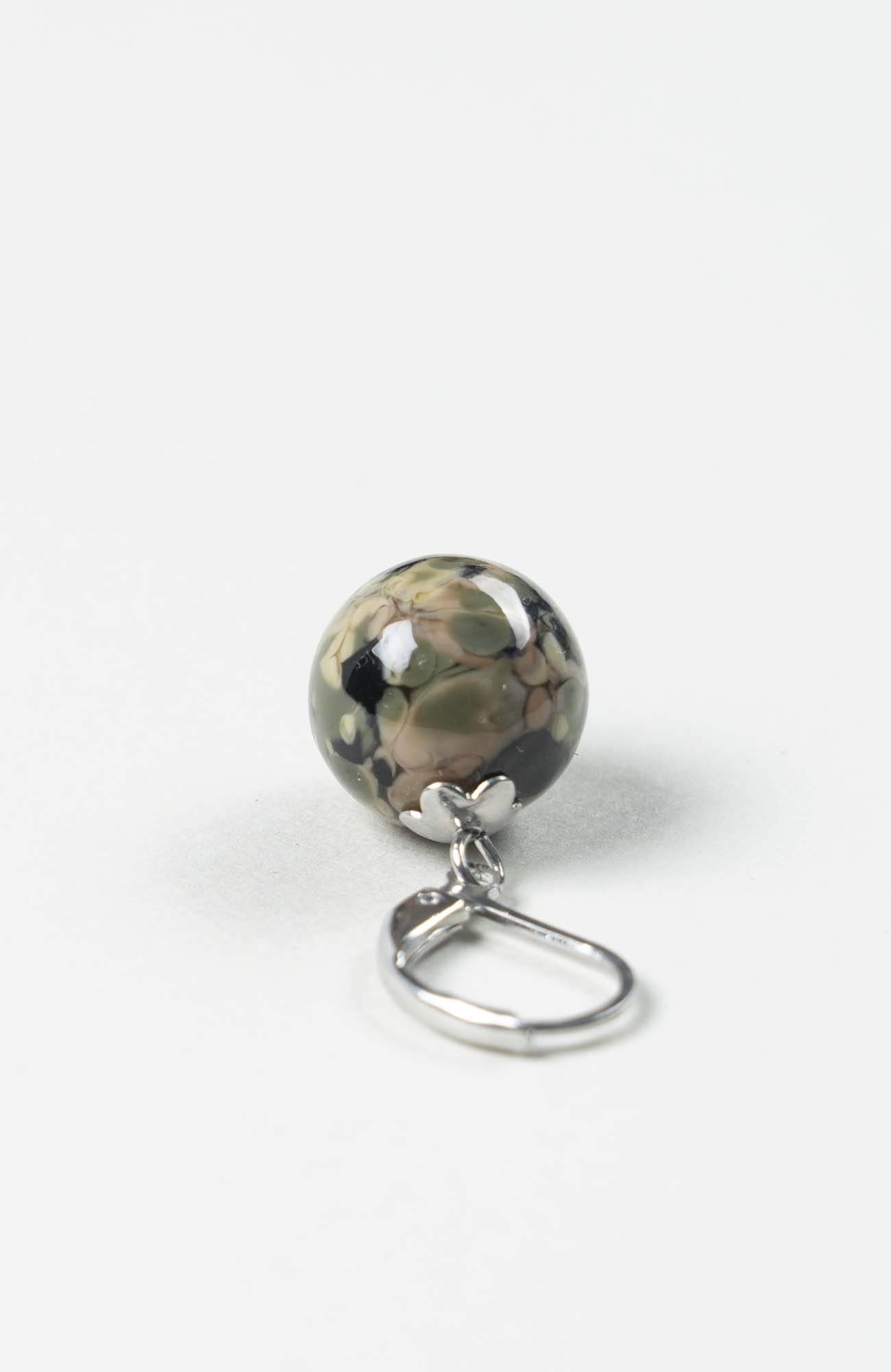 Boucles d’oreilles perles British Argenté