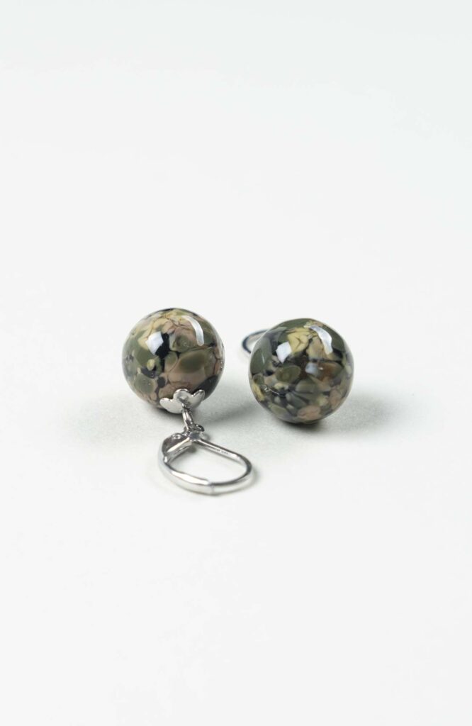 Boucles d'oreilles perles British Argenté