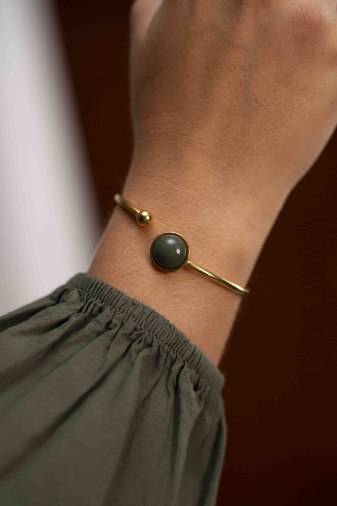 Bracelet petit jonc cabochon