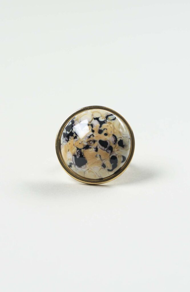 Bague grand cabochon Intense Doré