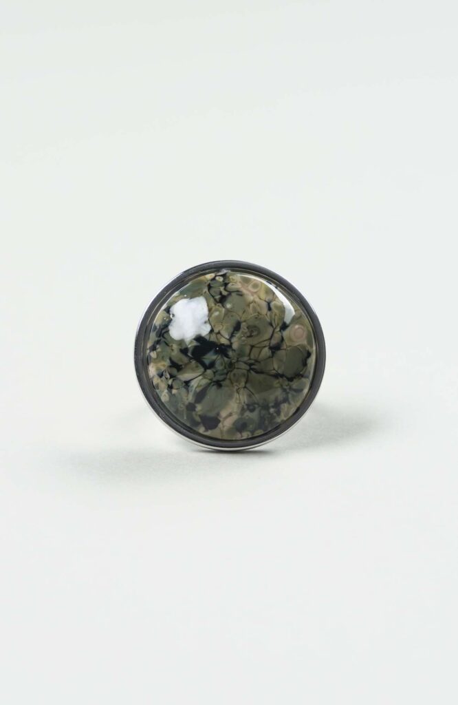 Bague grand cabochon British Argenté